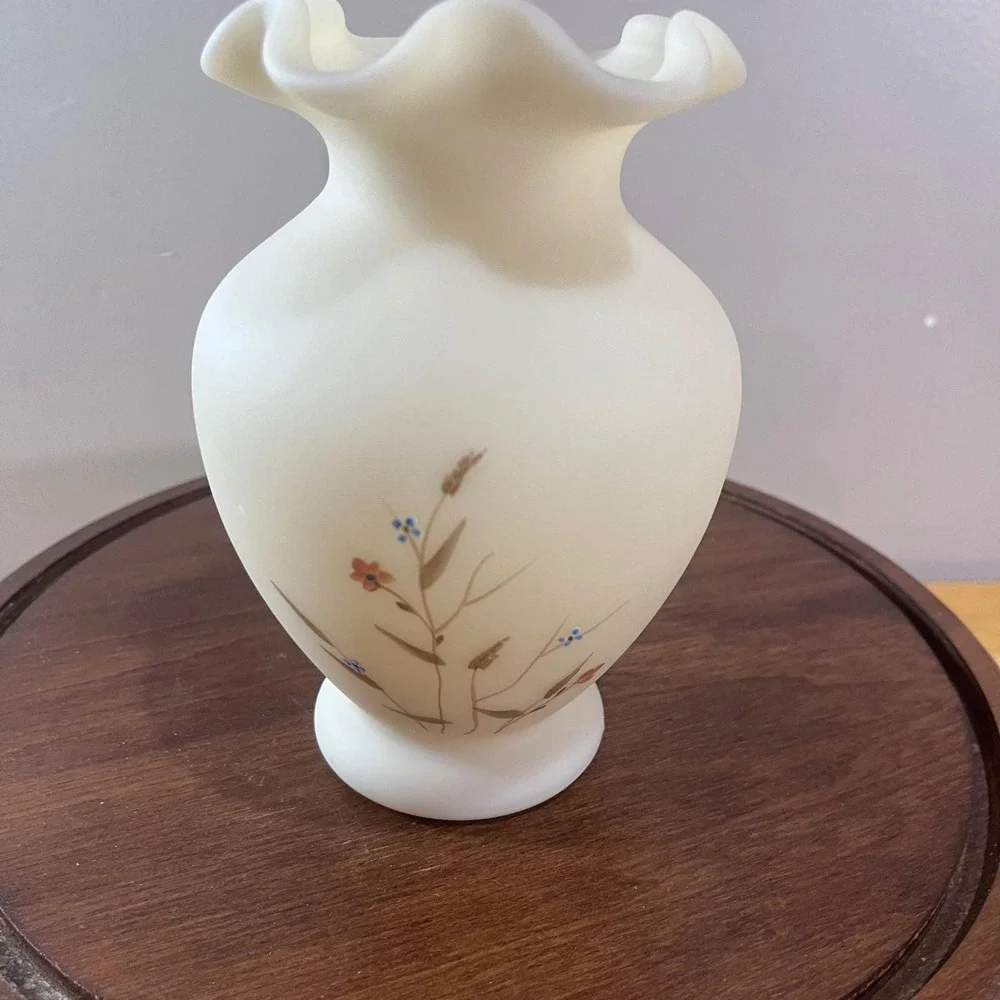 Vtg Fenton Custard Satin Glass Vase Hand Painted Floral D. Hill Ruffled Rim 7
